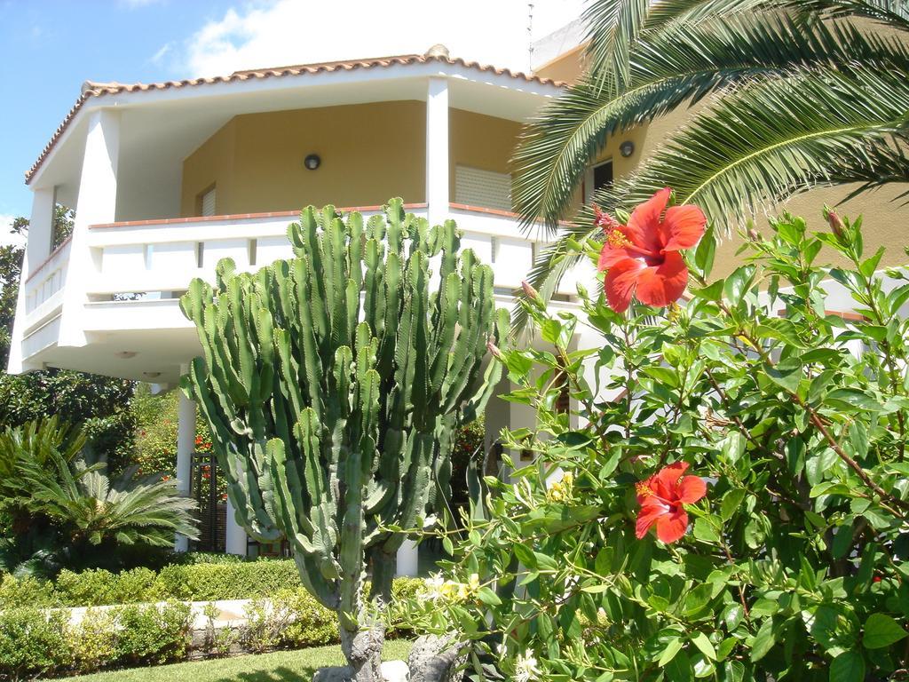 Sea'S Chalet Fontane Bianche Chambre photo